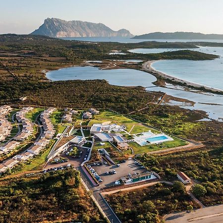 Paradise Resort And Spa サン・テオドーロ エクステリア 写真